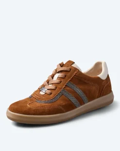 Sneaker mit Streifen
