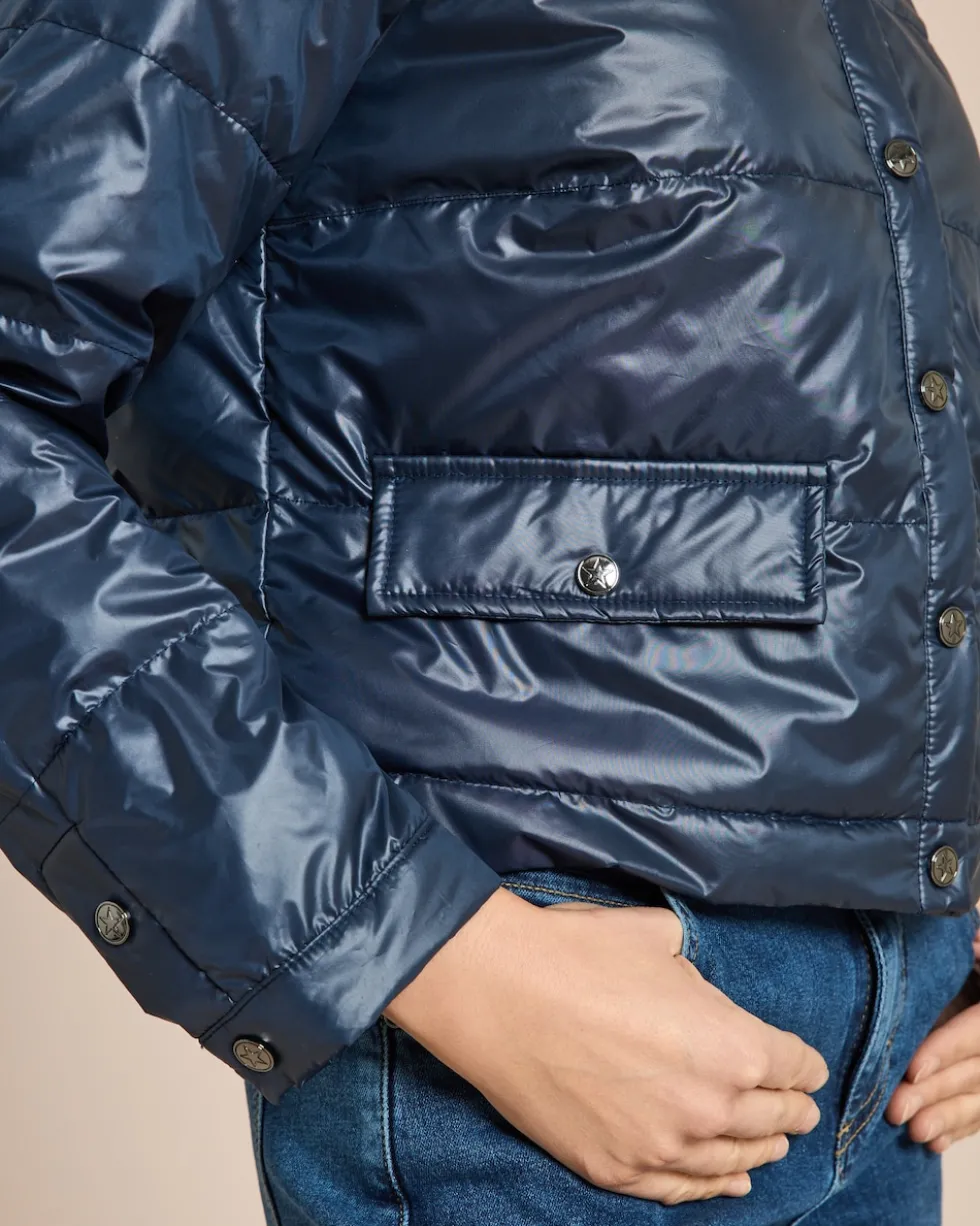 Steppjacke mit Druckknöpfen