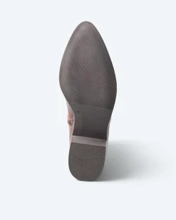 Stiefelette mit kleinem Absatz