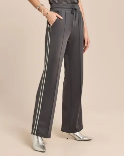 Straight Leg Hose mit Kontraststreifen