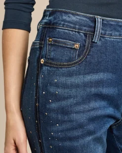 Straight Leg Jeans mit Steinchen
