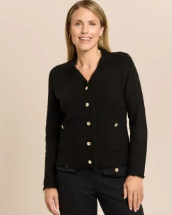 Strickjacke mit Goldknöpfen