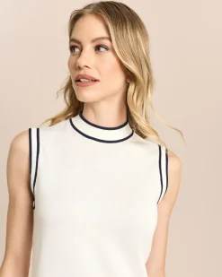 Stricktop mit Kontrastdetails