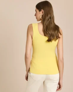Stricktop mit Wellendetail