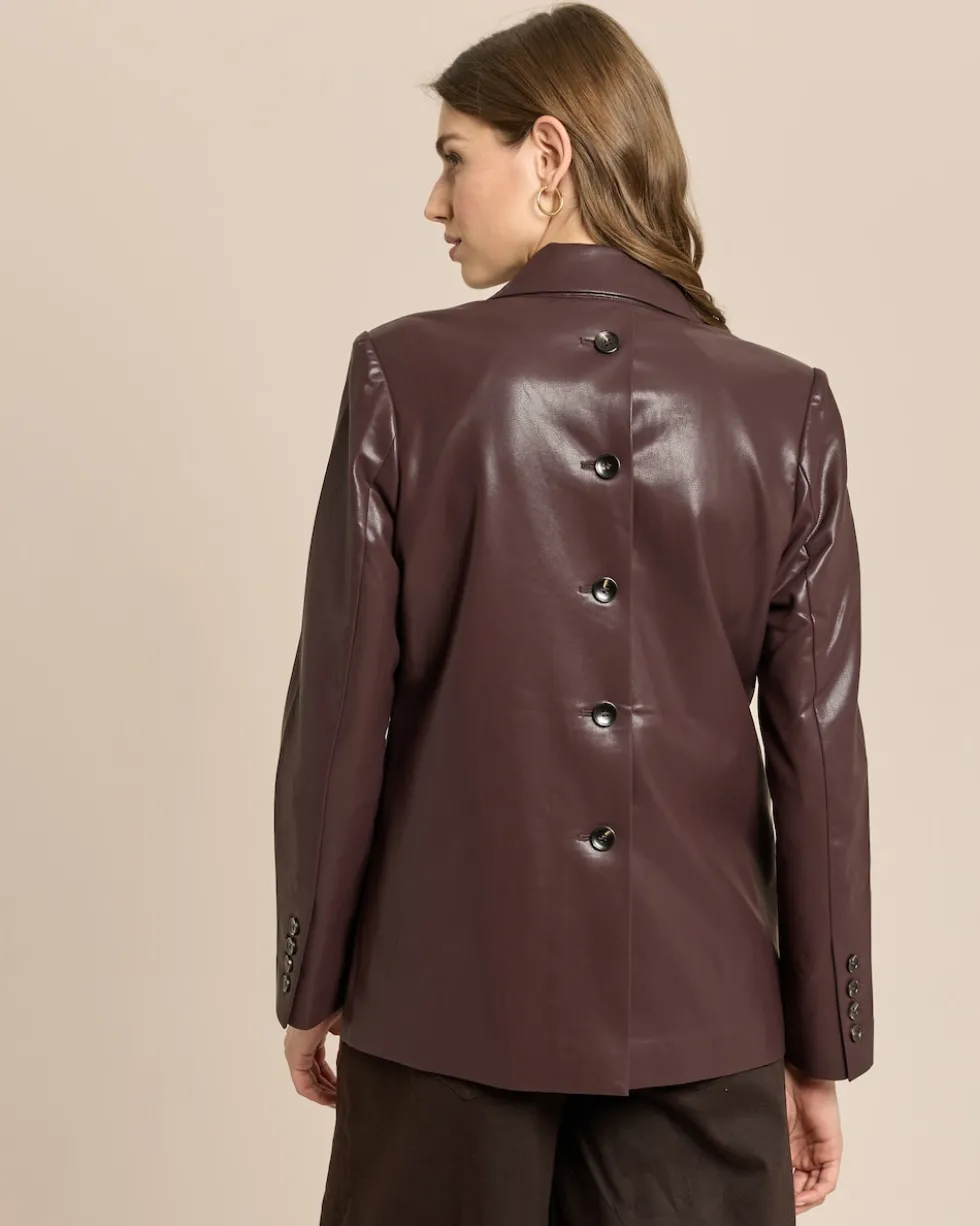 Veganer Lederblazer mit Knopfdetail