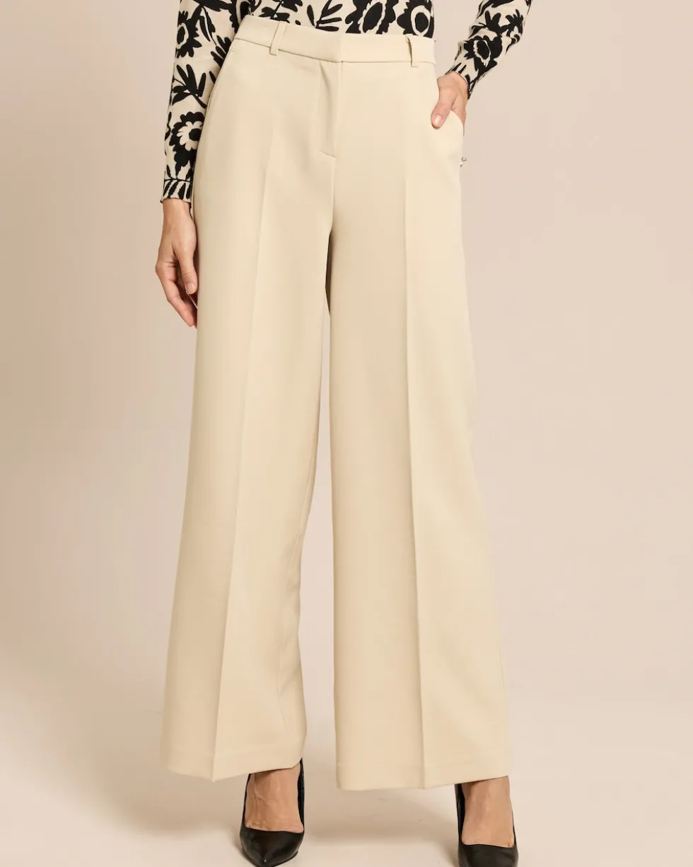 Wide Leg Hose