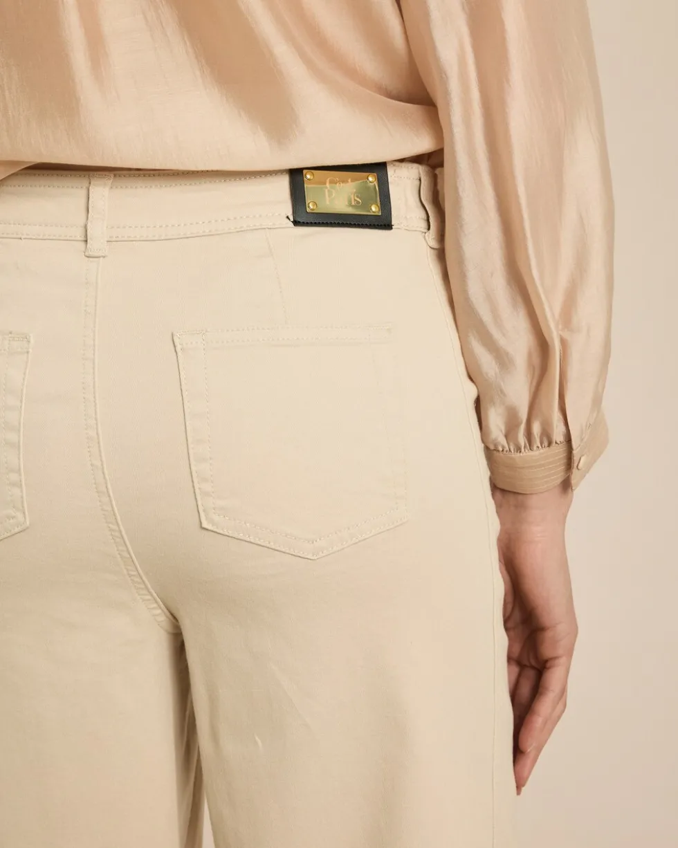 Wide Leg Jeans mit Verschlussdetail