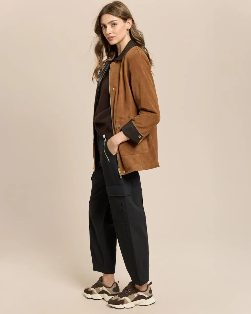 Wildlederjacke mit Kontrastkragen